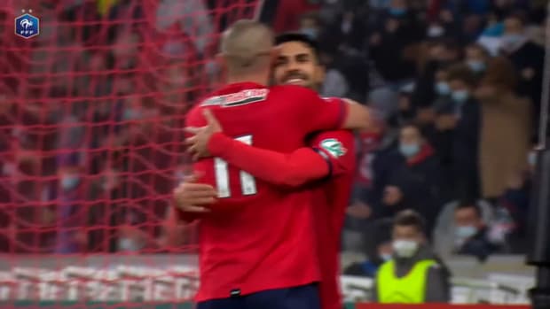 Zeki Celik's great finish vs Auxerre in French Cup